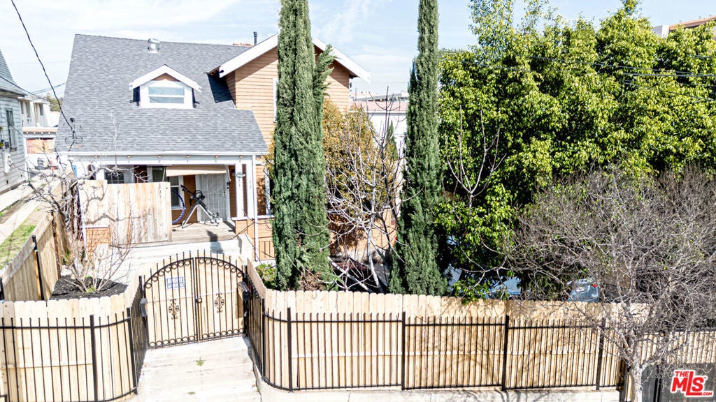 Photo of Listing #26643689