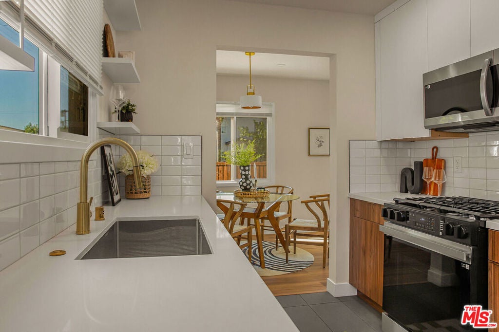 Photo of Listing #26641925