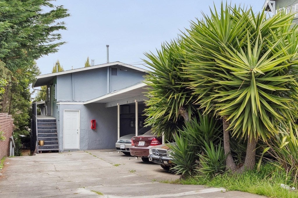 Photo of Listing #41122225