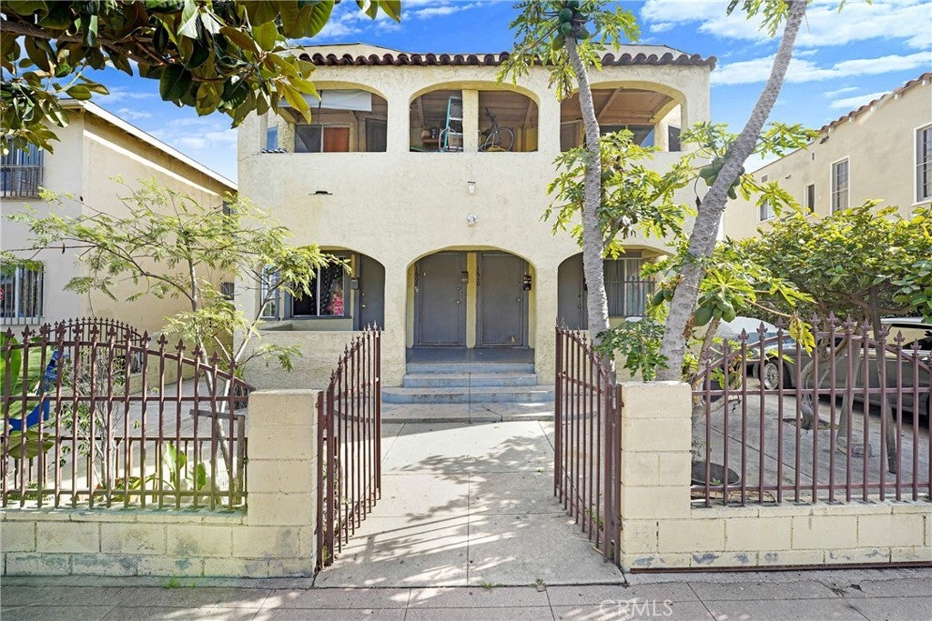 Photo of Listing #DW26018325