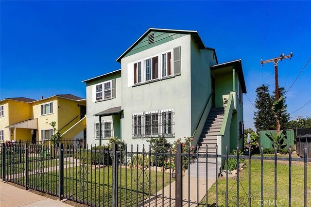 2115 W 102nd, Los Angeles