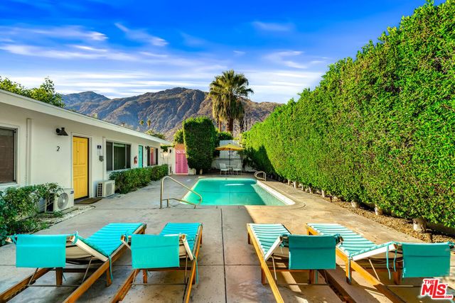 502 S Calle Santa Rosa, Palm Springs