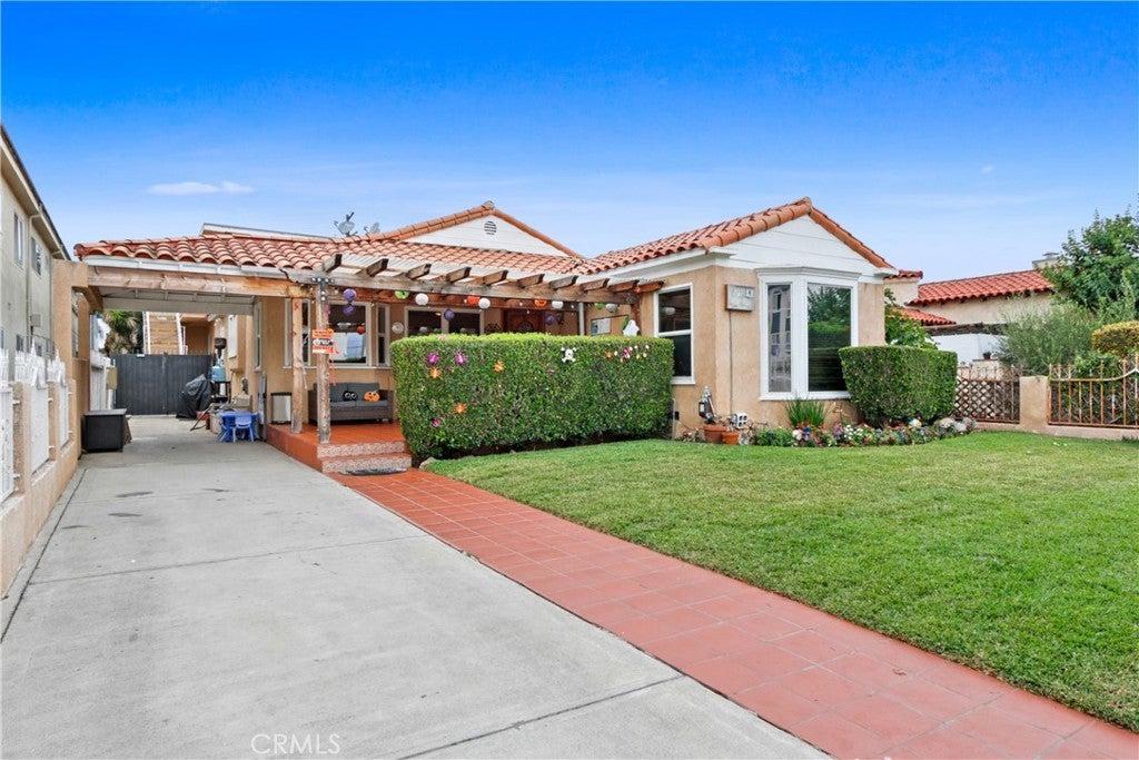 Photo of Listing #SR26029394