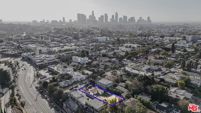 1037 Waterloo Street, Los Angeles