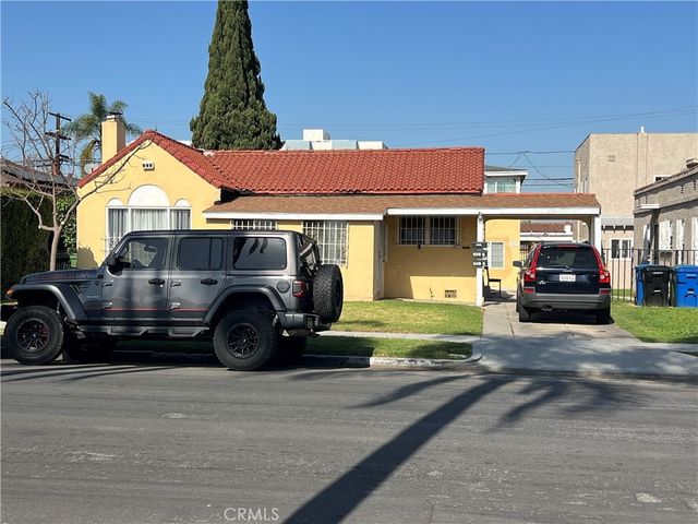 1605 W 87th, Los Angeles