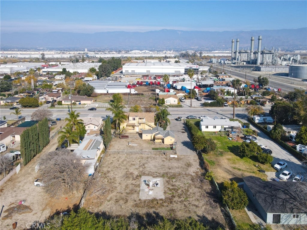 Photo of Listing #IV26031426