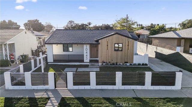 10443 E Zamora Avenue, Los Angeles