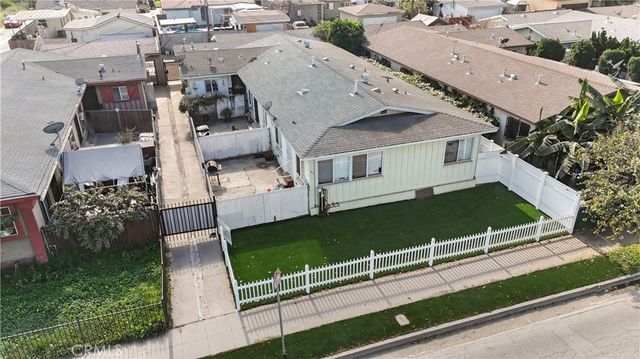 640 W Redondo Beach, Gardena