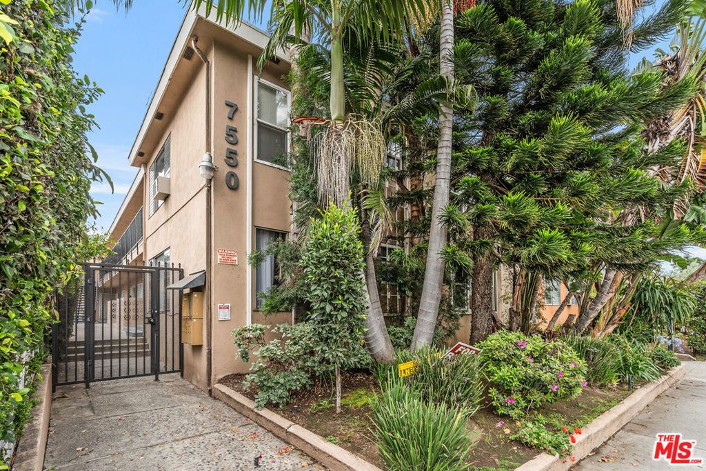 7550 Fountain Avenue, West Hollywood
