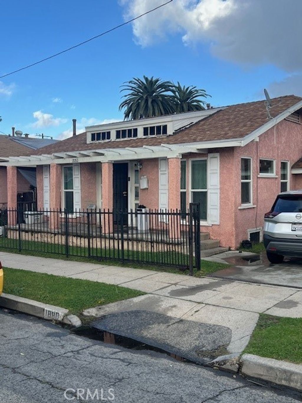 1876 Myrtle, Long Beach