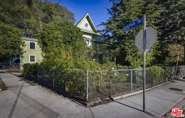 2004 Echo Park Avenue, Los Angeles