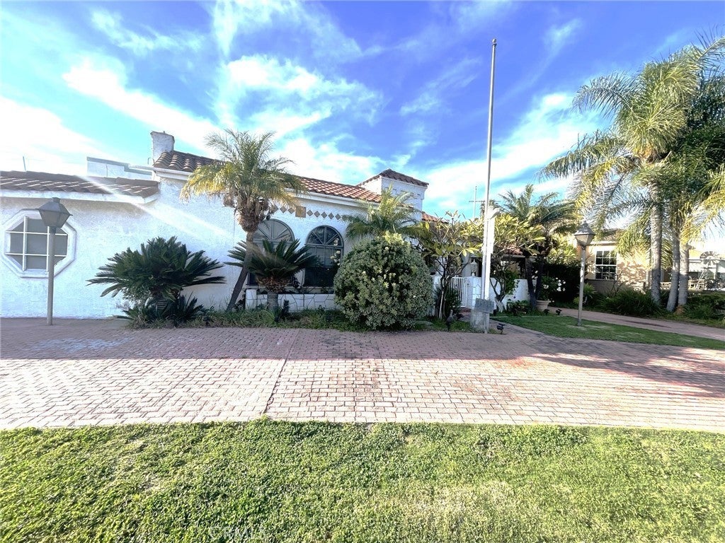 Photo of Listing #RS26039270