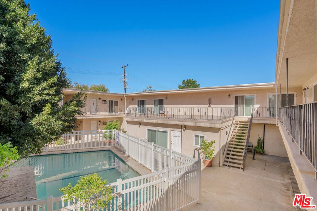 Photo of Listing #26656763