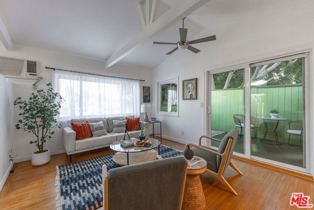 2237 Effie Street, Los Angeles