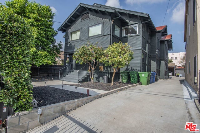 1807 Montana Street, Los Angeles