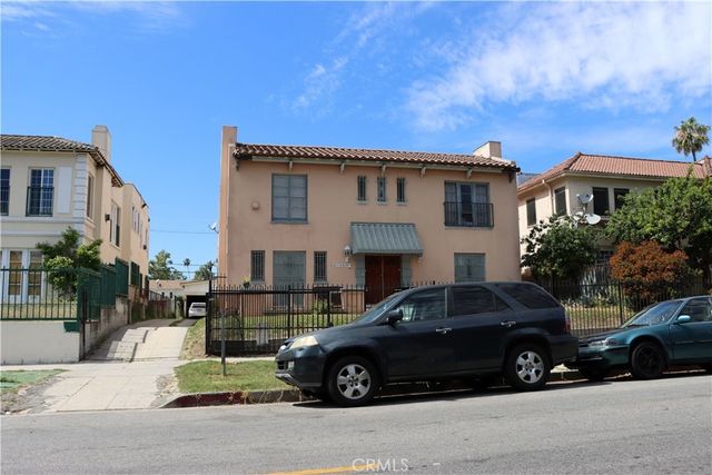 109 S Catalina Street, Los Angeles