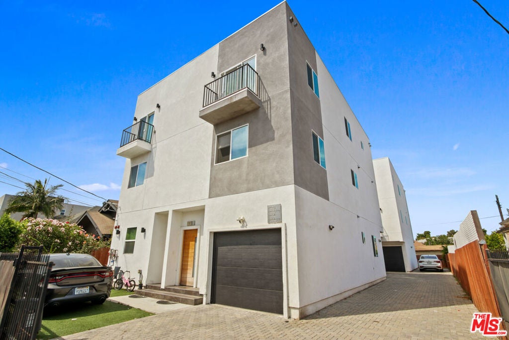 Photo of Listing #26658743