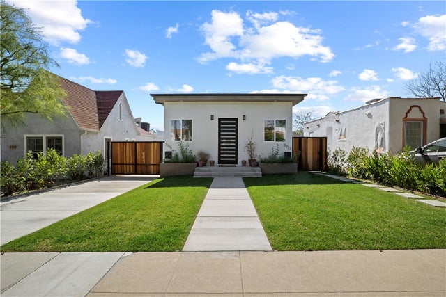 3334 Madera Avenue, Los Angeles