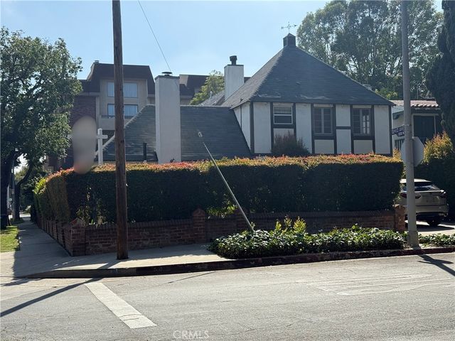 1437 Greenfield Avenue, Los Angeles