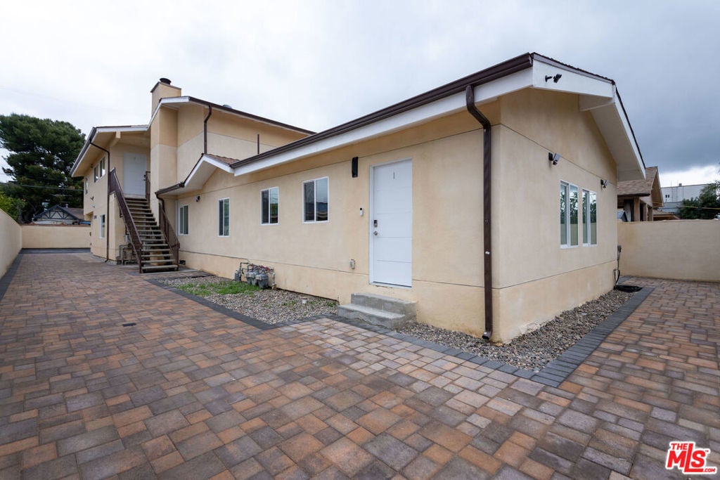 Photo of Listing #26660057