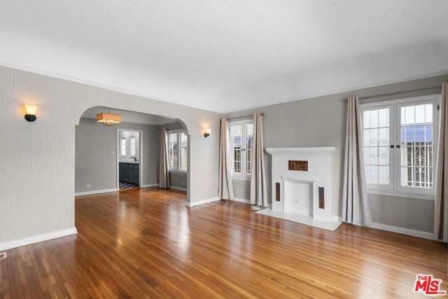 327 Ogden Drive, Los Angeles