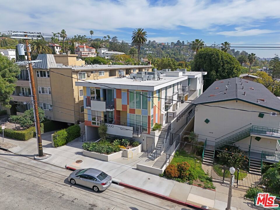 Photo of Listing #26661777