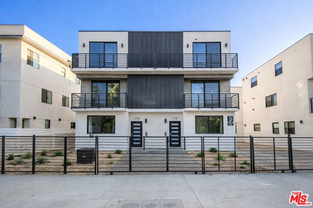 Photo of Listing #26661741