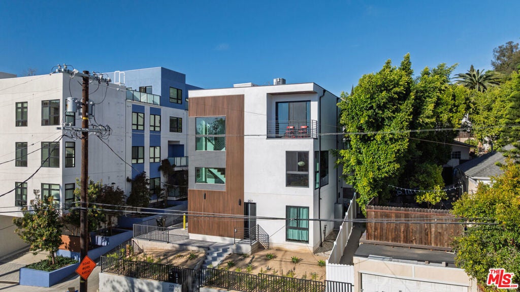 Photo of Listing #26662487