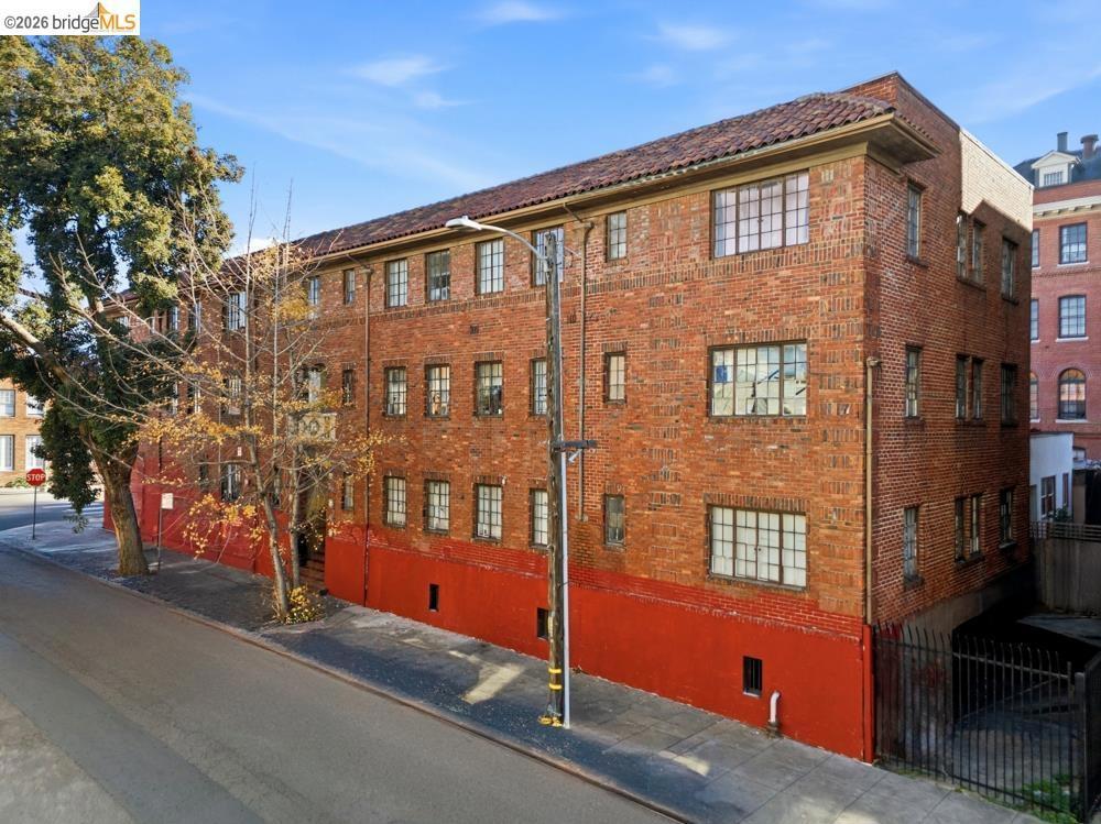 Photo of Listing #41126646