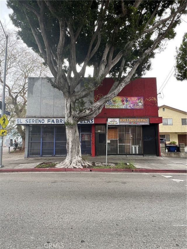 3248 Eastern Avenue, El Sereno