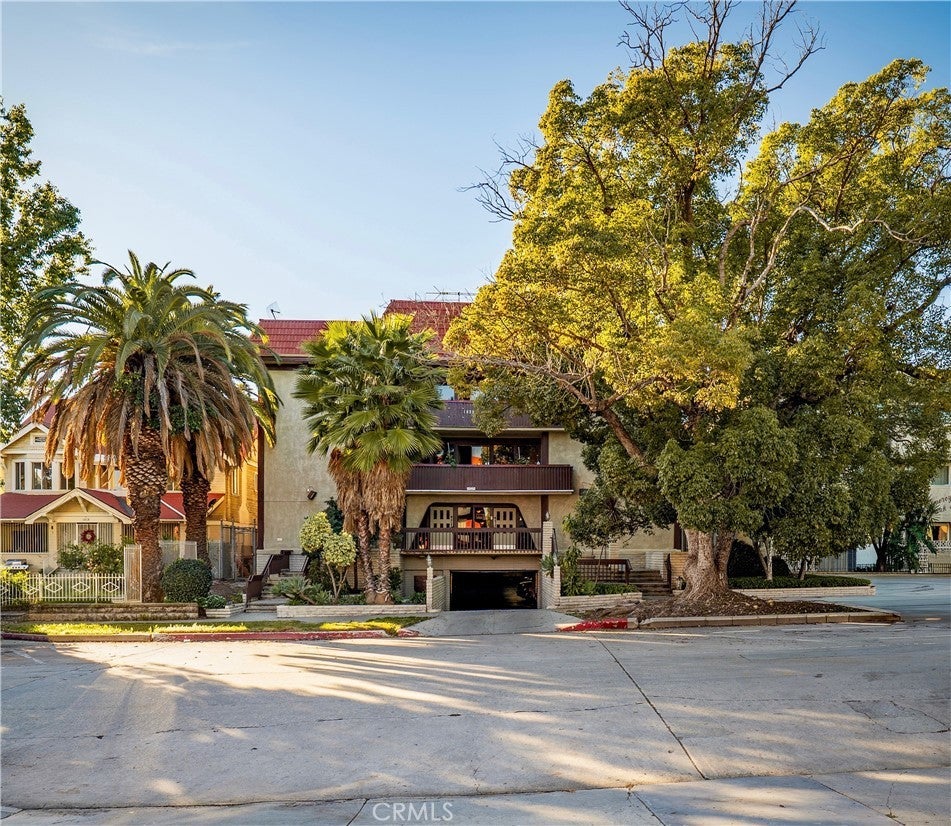 Photo of Listing #SB26054352