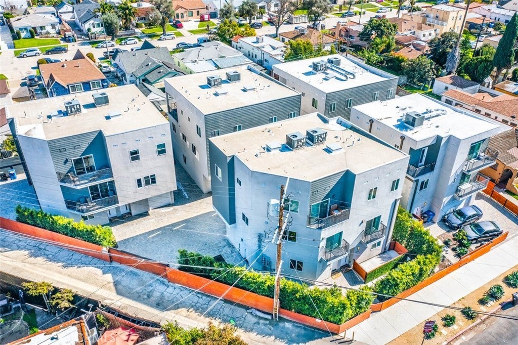 Photo of Listing #BB26055829