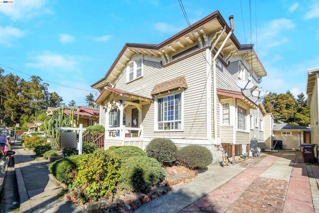 2550 Pleasant St, Oakland