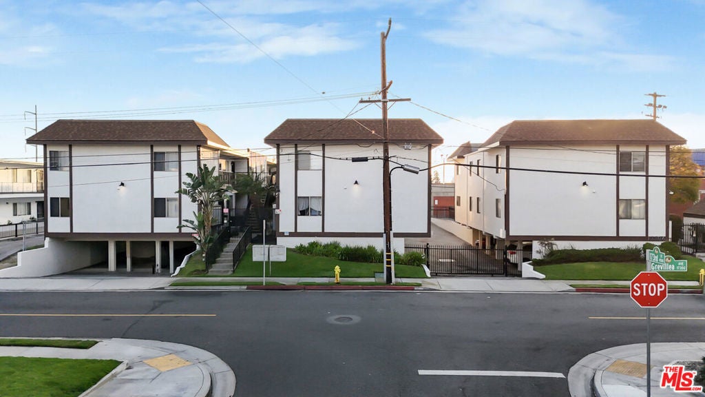 Photo of Listing #26665609