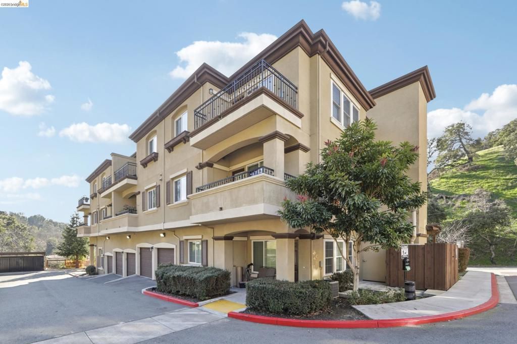 720 Shell Ave, Martinez