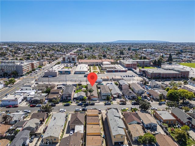126 W 66th, Los Angeles