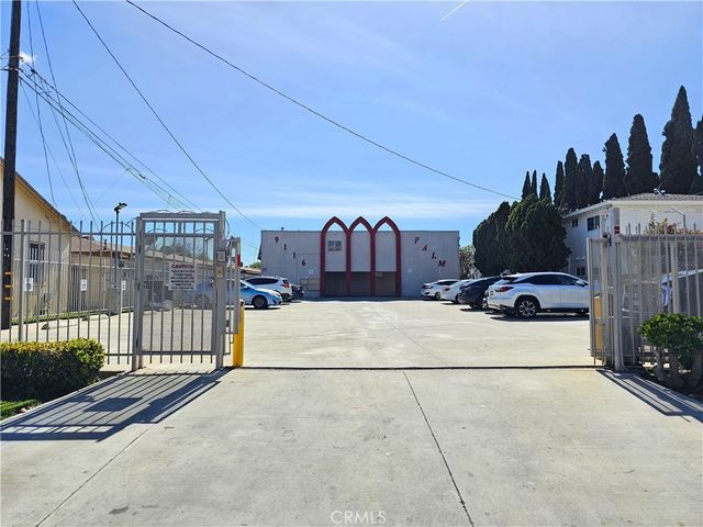 9116 Palm Street, Bellflower