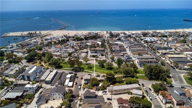 1515 Electric Avenue, Seal Beach
