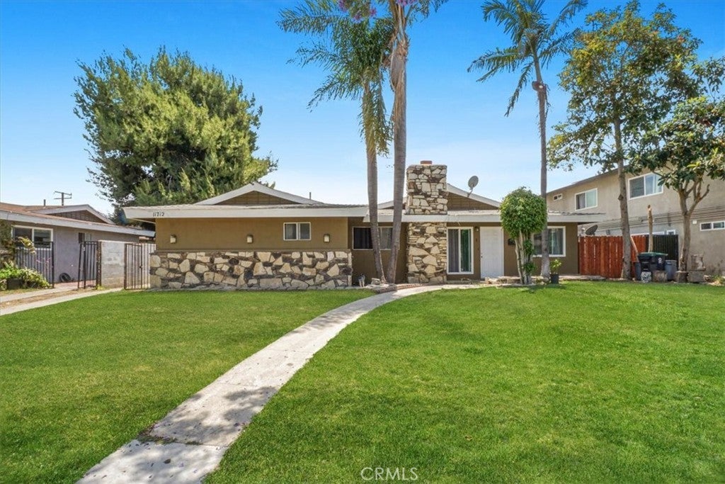 Photo of Listing #OC26062803