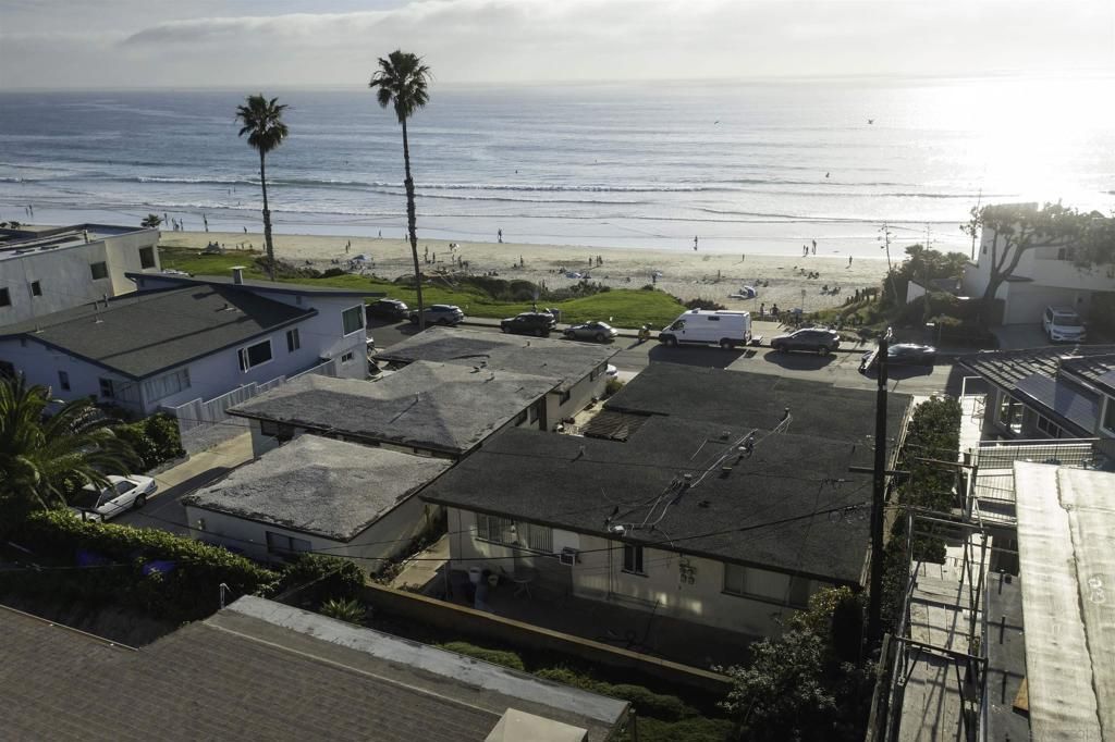 4933 35 Ocean Boulevard, San Diego