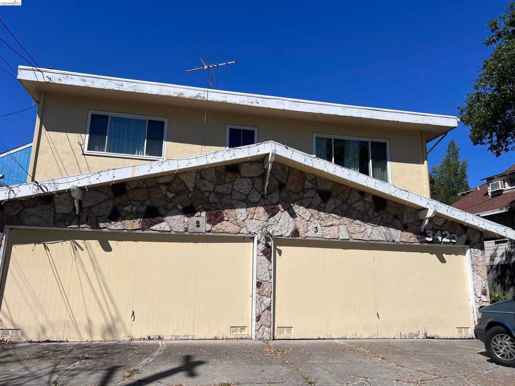 Photo of Listing #41128303