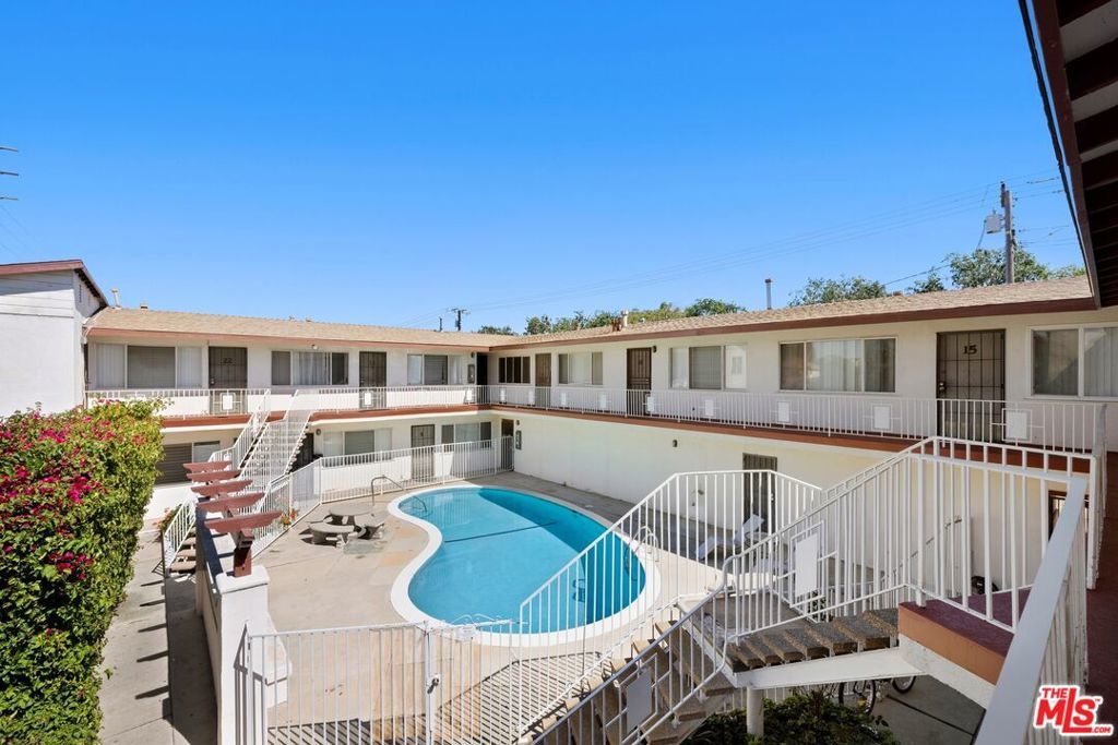 Photo of Listing #26669199