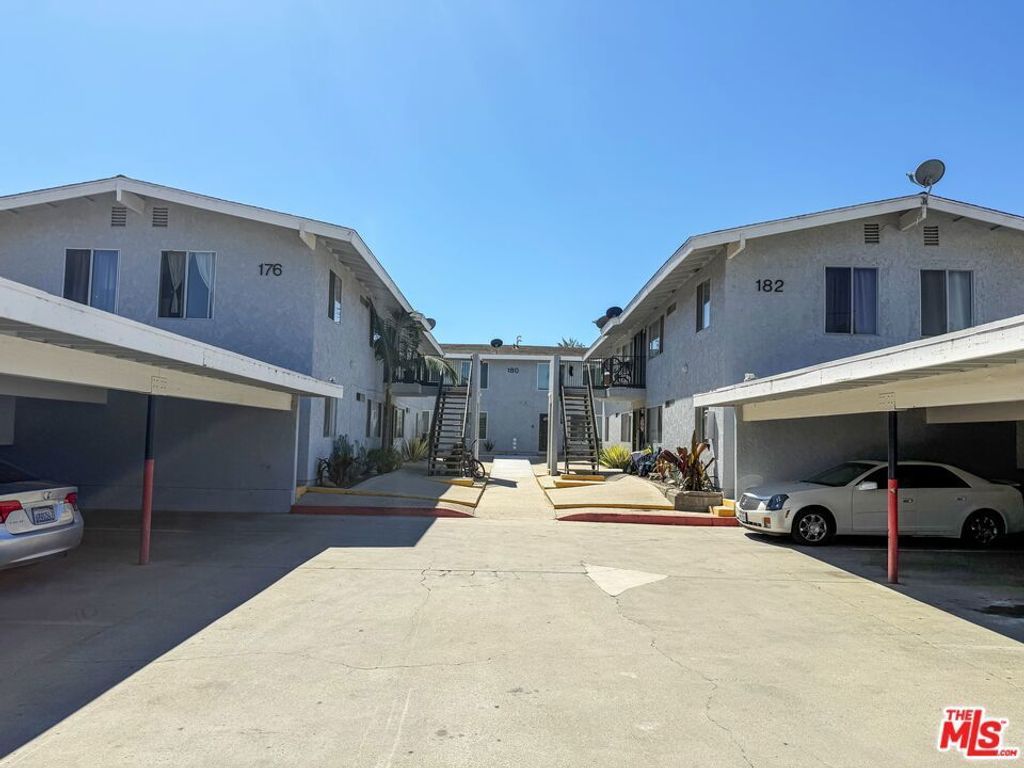 176 W Ramona Street, Ventura