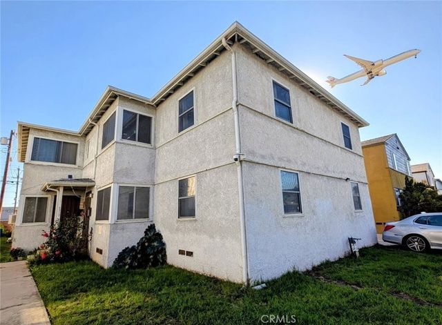8912 Reading, Los Angeles