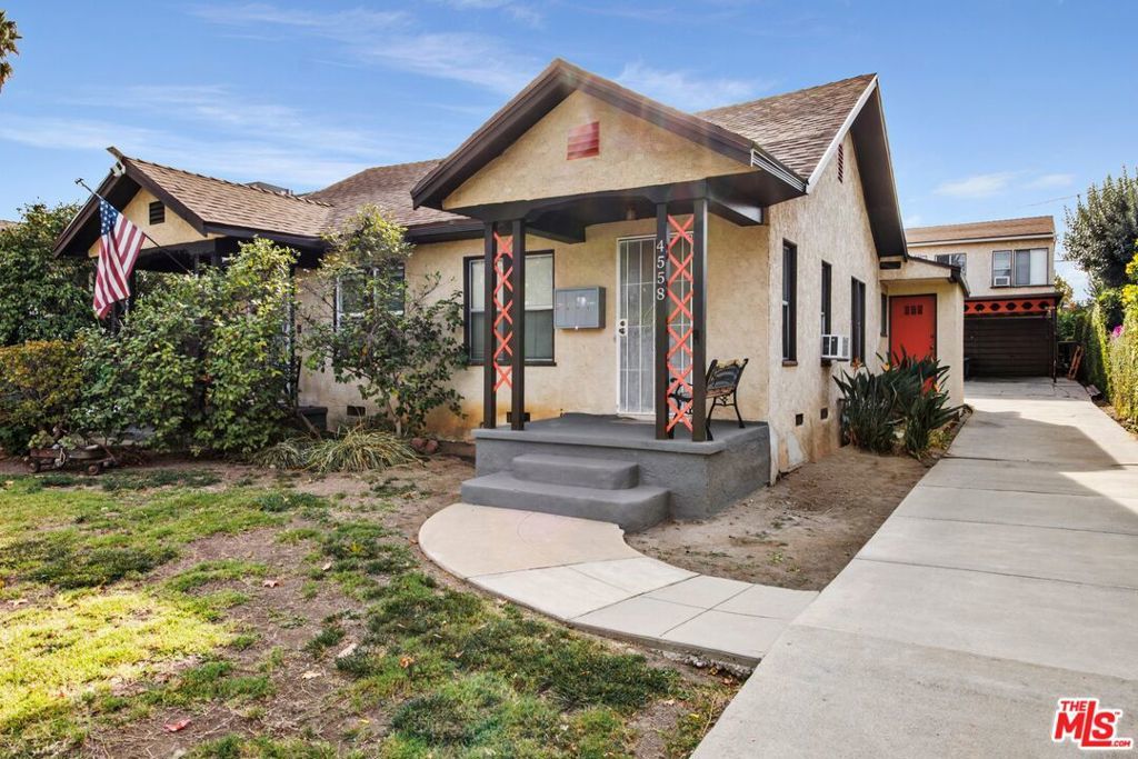 Photo of Listing #26669957