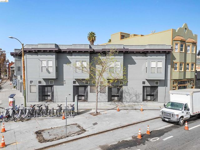 2401 San Pablo Ave, Oakland