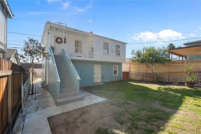 5360 Ithaca, Los Angeles