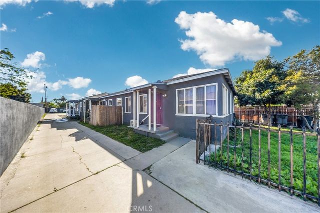 3218 Euclid, Lynwood