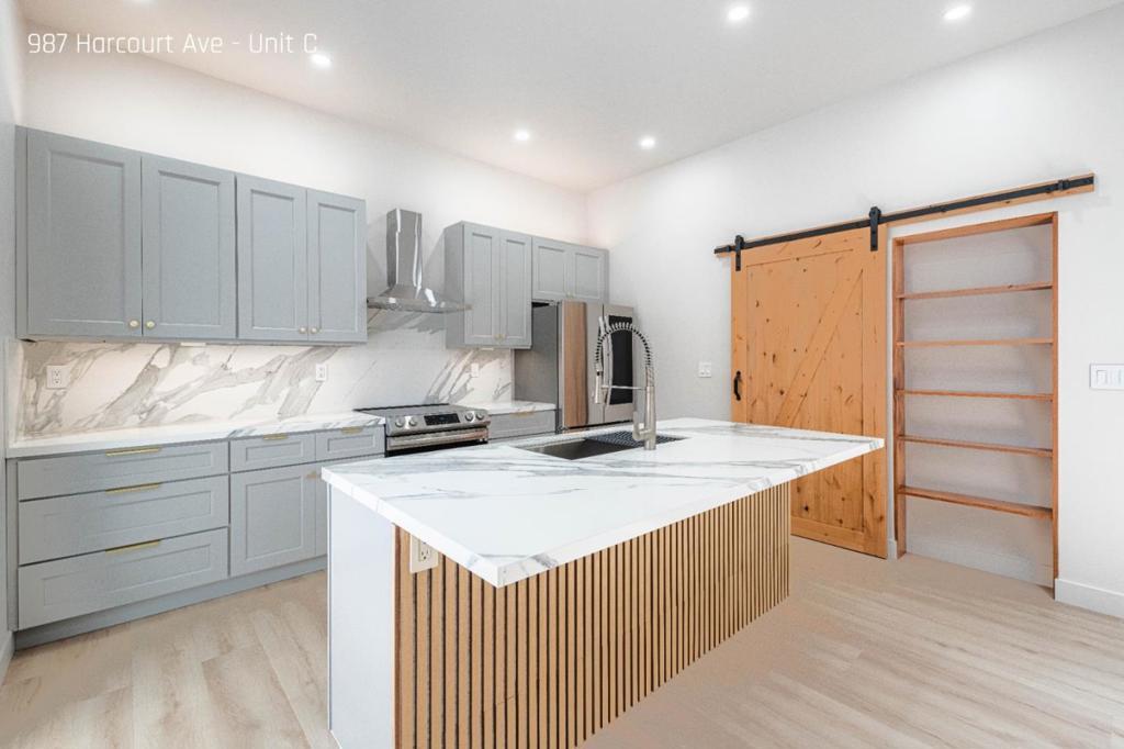 Photo of Listing #ML82041454