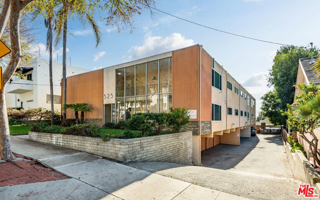 Photo of Listing #26674141